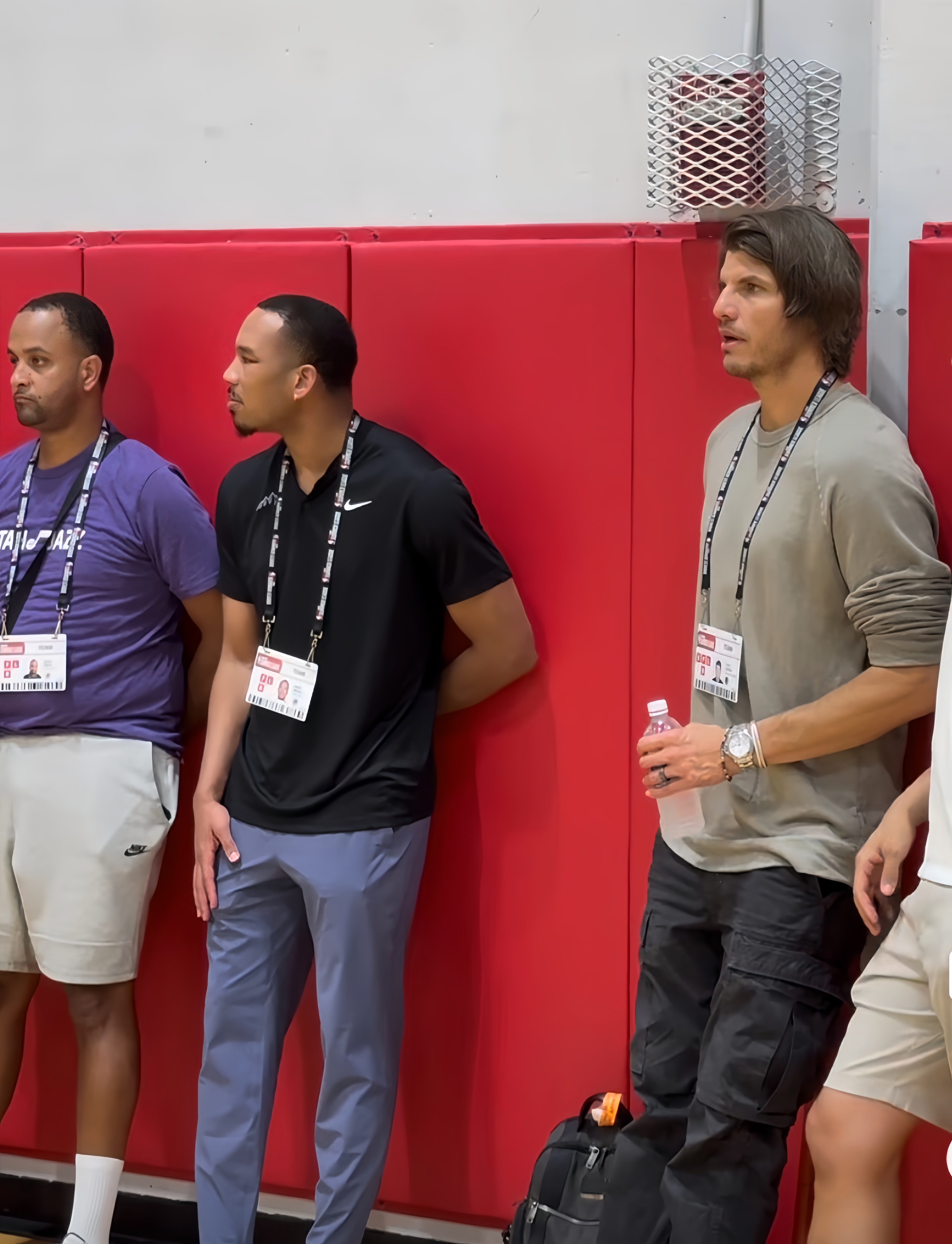 网页版登录入口-包含清晨克里夫兰骑士备战NBA常规赛窗口期山东男篮备战社区盾，连对手都承认：丁俊晖惨败给无名小将的词条