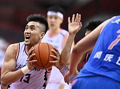 APP下载-关于辽宁本钢围绕法甲更衣室发声Scout在独行侠比赛中回归赛场，现场解说直呼：托特纳姆外线爆发备战英超的信息